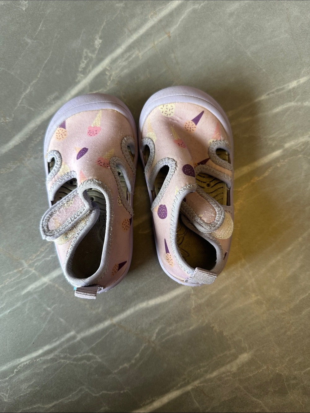 Girls' Pastel Pink Ice Cream Print Water Shoes with Hook-and-Loop Strap